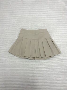 schoolgirl pleated skirt